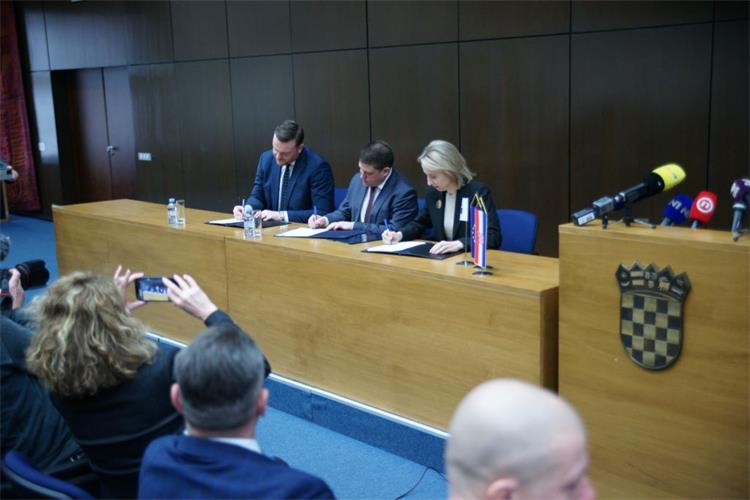 Slika /slike/foto 2_24/foto RH-EIB 2-2_24/nsl RH-EIB 2-2-_24.jpg